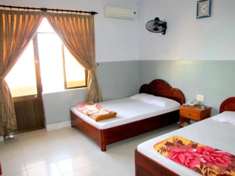 Tuan Vinh Hotel Vũng Tàu Exterior foto